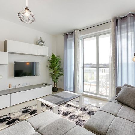 Stunning 3Br W/Country View Apartment In M'Scalak By 360 Estates Marsaskala Exterior photo