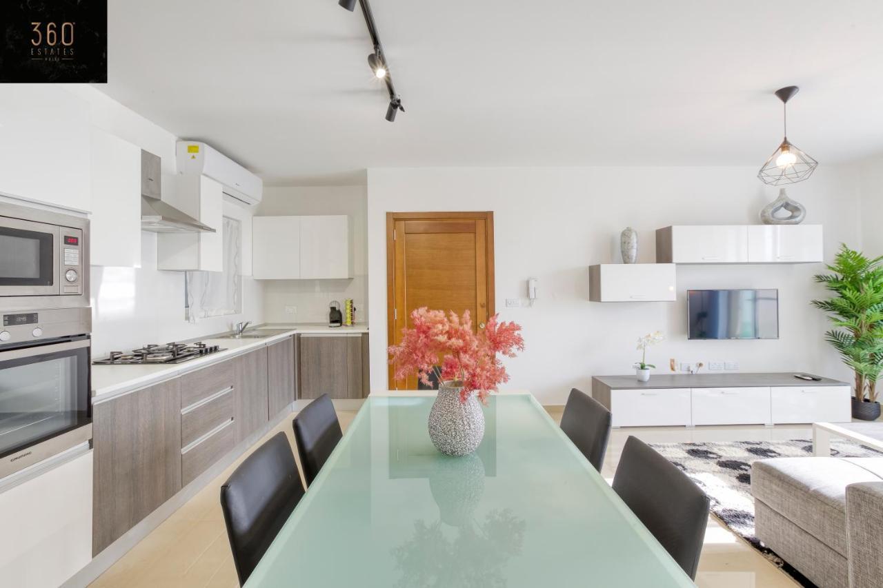 Stunning 3Br W/Country View Apartment In M'Scalak By 360 Estates Marsaskala Exterior photo